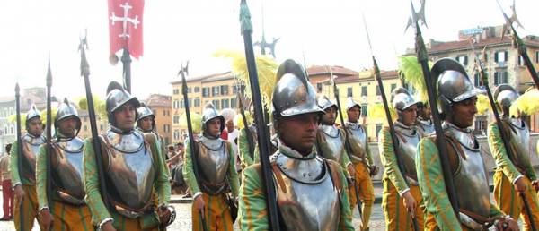 GIOCO DEL PONTE - LE TANTE BELLEZZE di PISA.....