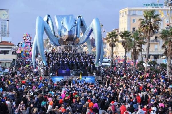 offerta carnevale viareggio beb da debora pisa